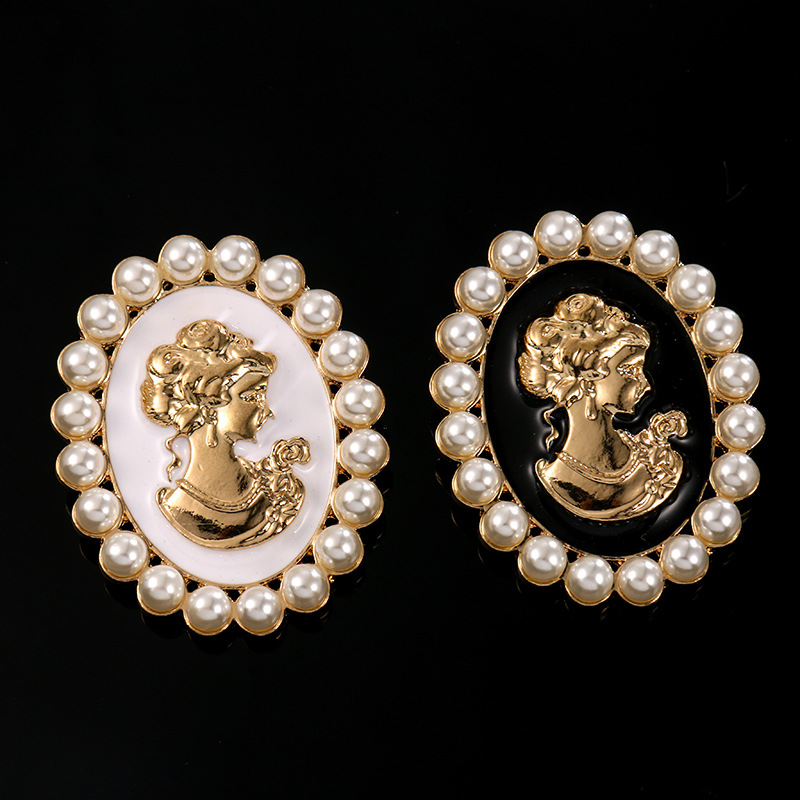 Men'S Victorian Accessories - Broche en perles de style victorien
