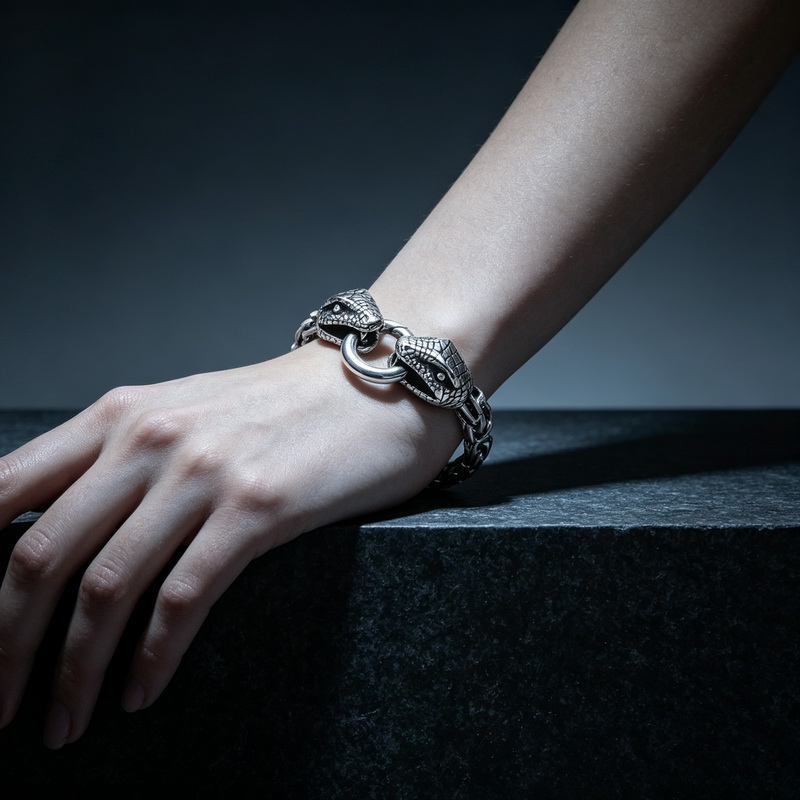 Bracelet Serpent Vintage en Ac - Men Accessories Bd avis et prix