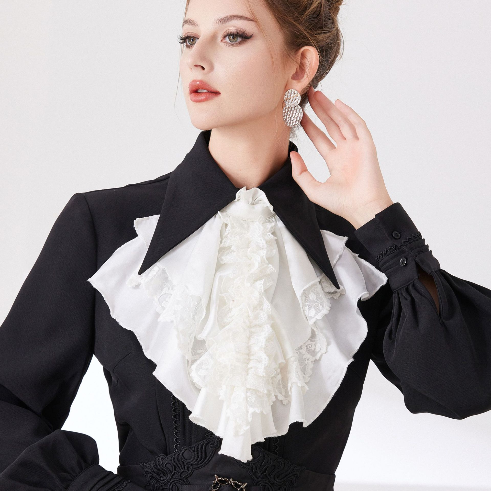 Jabot victorien pour femmes et - Men'S Victorian Accessories avis et prix