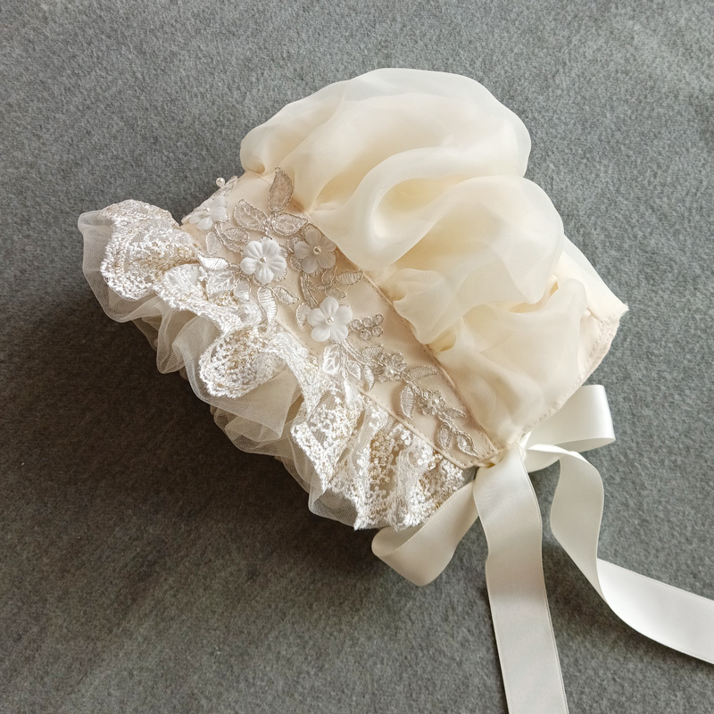 Bonnet victorien à volants pou - Men'S Victorian Accessories avis et prix